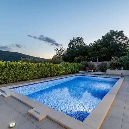 Villa M